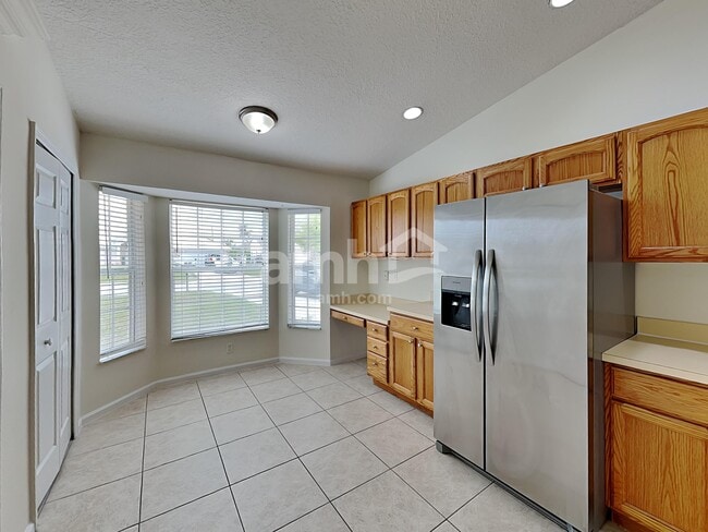 Photo - 1009 SW Alcantarra Blvd