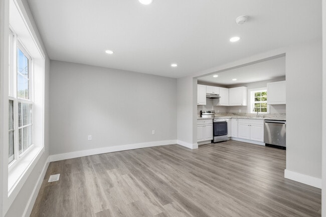 Photo - 2415 Piedmont St NW Unit 1