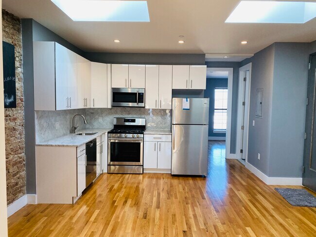 KITCHEN - 2083 Pacific St Unit 3 Rental
