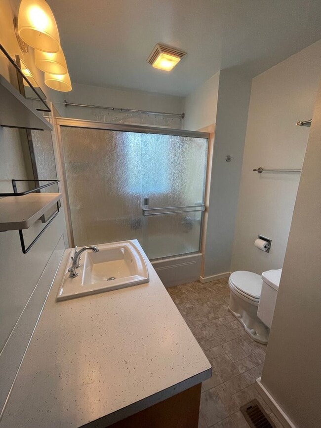 Photo - Adorable Single Story 2 Bedroom Home Right on the Water!