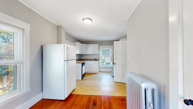 Photo - 184 Ash St Unit 2