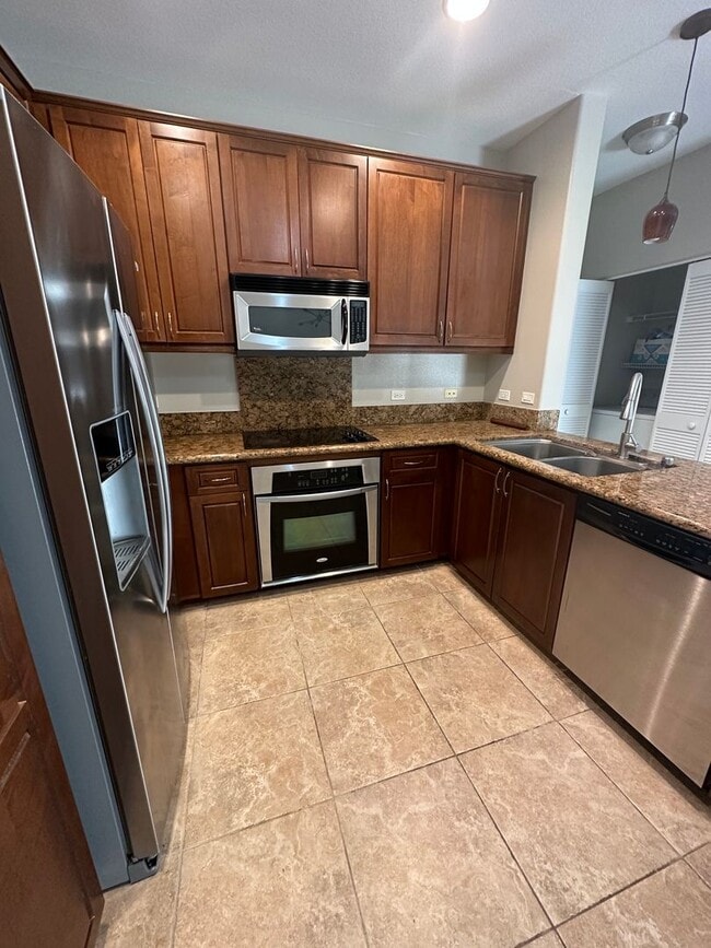 Photo - 2BR Carmel Valley Condo - Pell Place Unidad 109