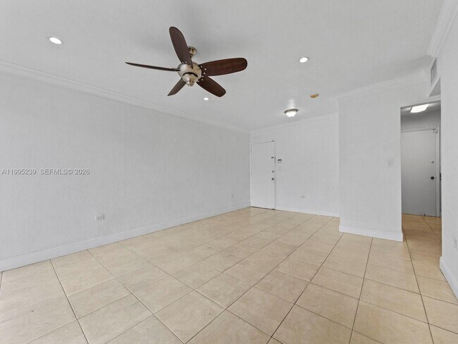 Photo - 7220 SW 94th Pl Unidad G3