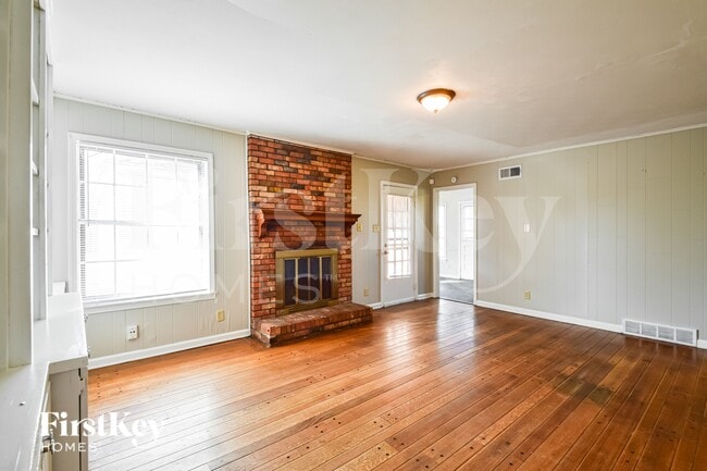 Photo - 5117 Scrivener Dr
