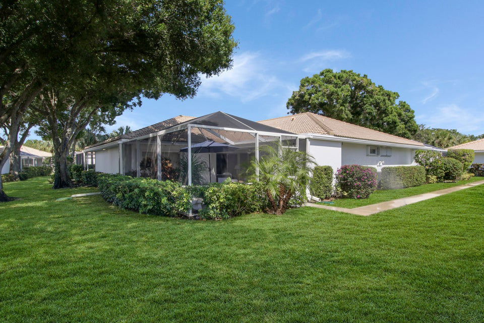 Photo - 5701 Red Oak Ct Townhome