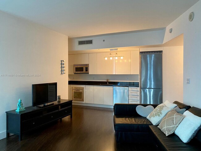 Photo - 92 SW 3rd St Condo Unit 3406