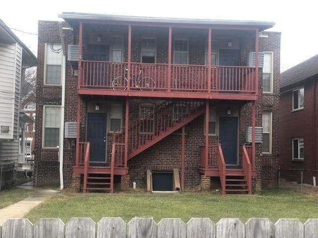 Building Photo - 74 N 22nd St Unit 76