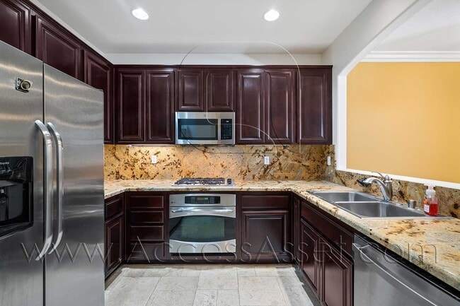 Building Photo - Spacious Temecula Condo in Harveston | 3 Beds, 3 Baths, Attached Garage