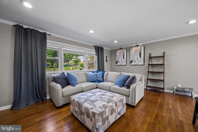 Photo - 1216 Haines Ave
