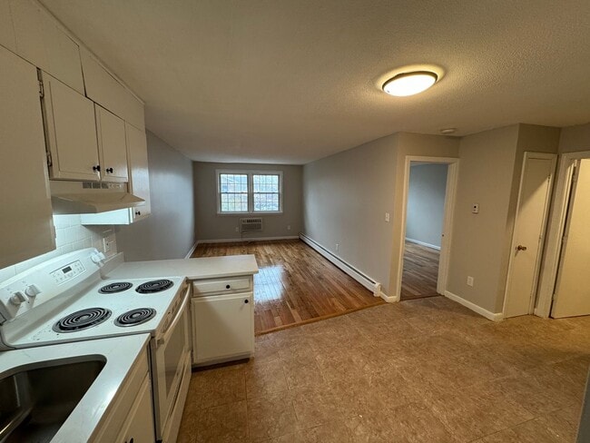 Photo - 50 Danbury Dr Unit 22