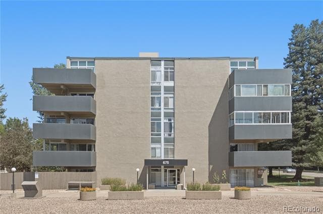 Building Photo - 675 S University Blvd Unit 301