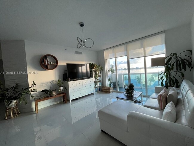 Photo - 7910 Harbor Island Dr Unit 608