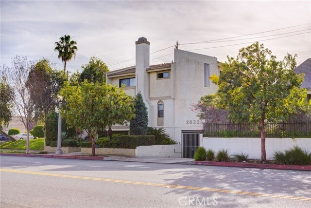 Building Photo - 2020 20th St