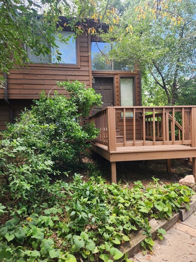 Building Photo - 2653 Juniper Ave