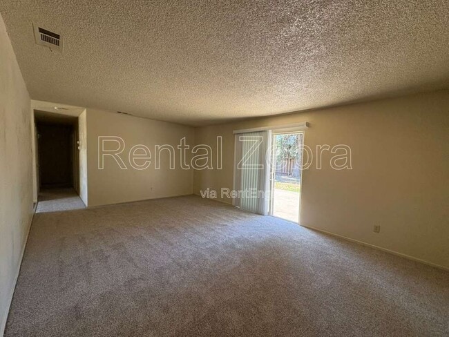 Photo - 1836 Cheyenne Dr