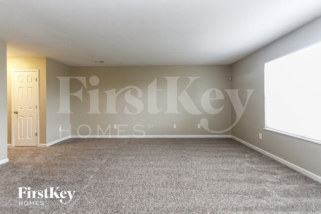 Photo - 2634 Lullwater Ln