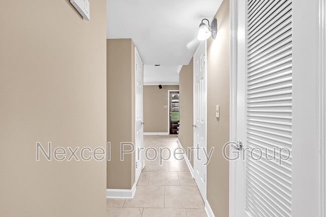 Photo - 7523 Bavarian Dr