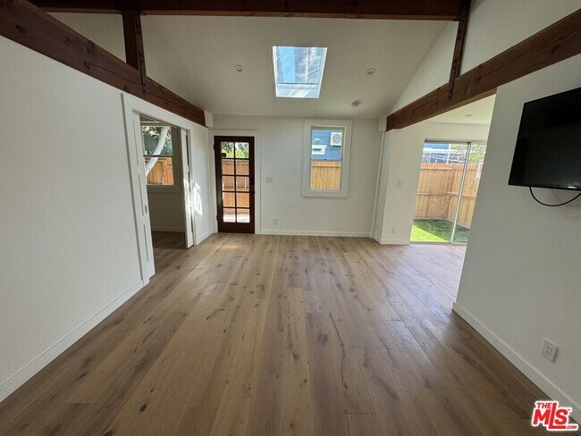 Photo - 1813 N Edgemont St