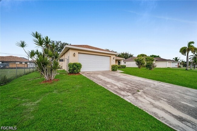 Photo - 2724 SW 2nd Ave