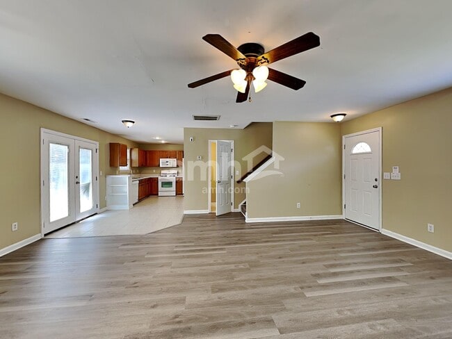Photo - 225 Chilmark Ridge Dr