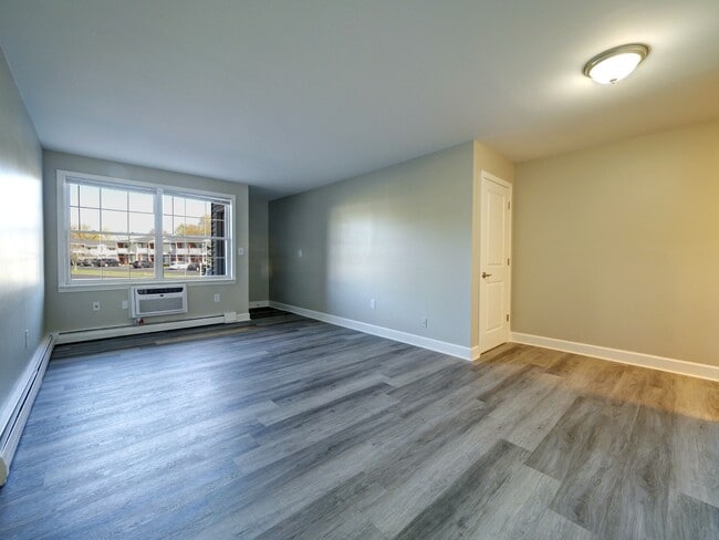 Columbia Apartments