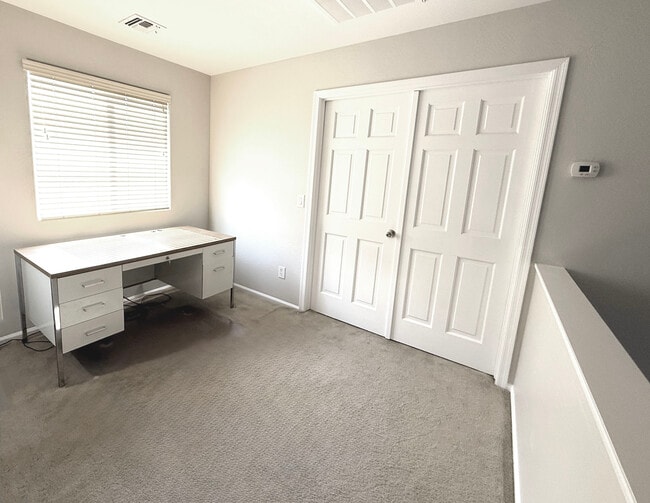 Photo - 1504 E Leslie Ave