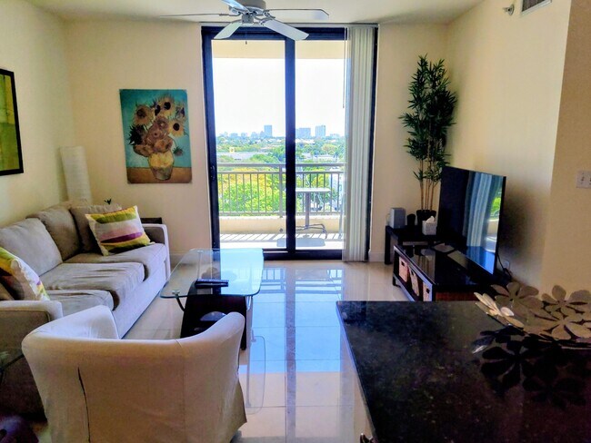 Photo - 100 N Federal Hwy Unit 826