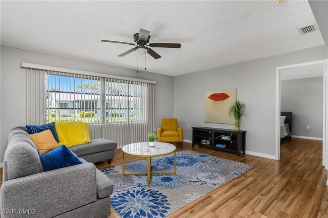 Building Photo - 3538 Silver Pine Ct Unit 87