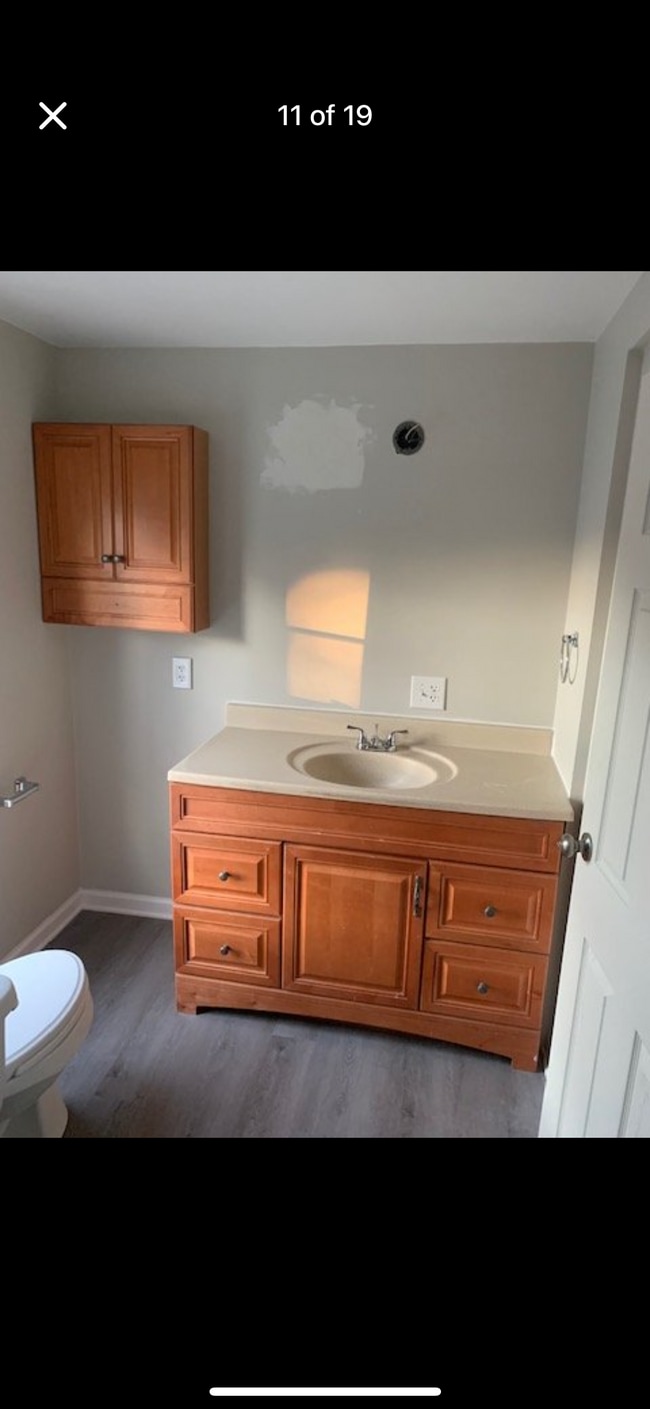 Photo - 639 E Middle St