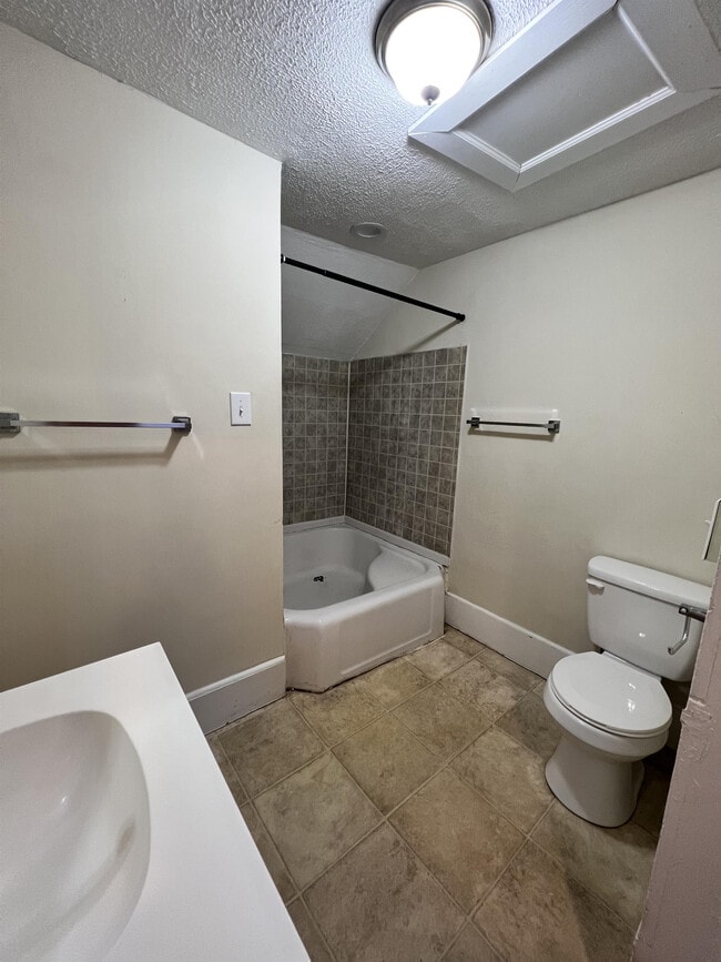 Photo - 1701 Grove Ave