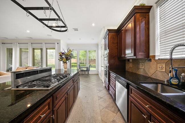 Photo - 11530 Legend Manor Dr