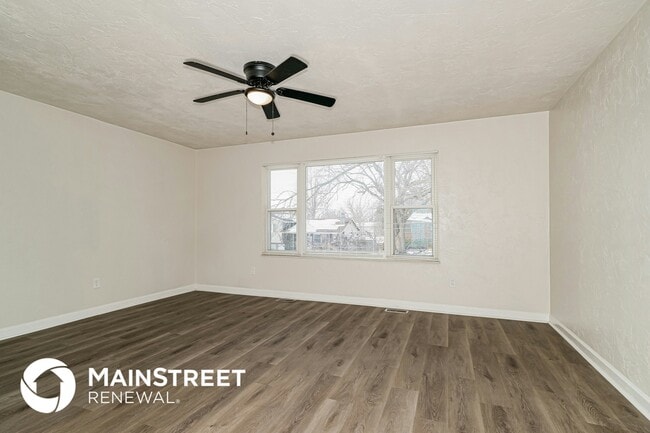 Photo - 618 Lime Rock Dr