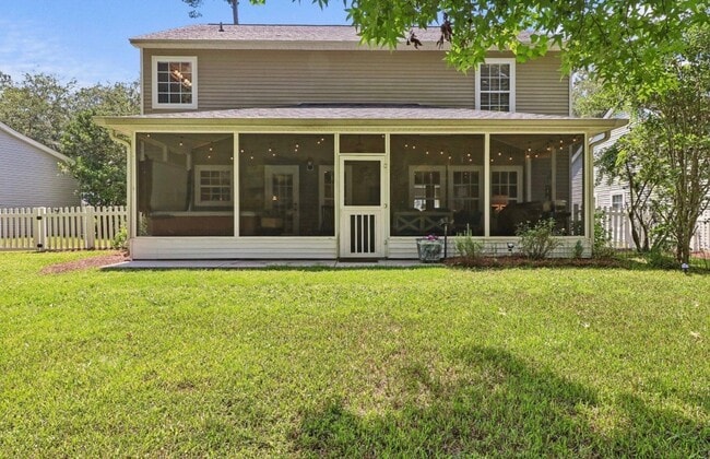 7 Longleaf Ct