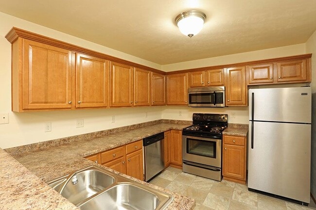 Building Photo - INMAN ESTATES Rental