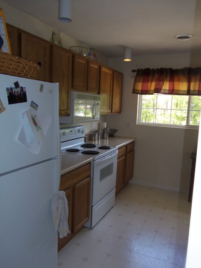 Photo - 2401 Windward Blvd Unit 210