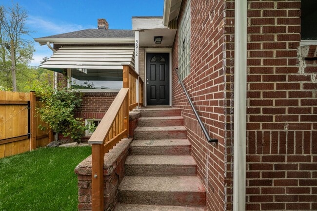 Photo - 2bd/1ba Seattle Home