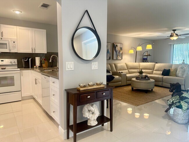Photo - 13095 Belhaven Ct Unit 9