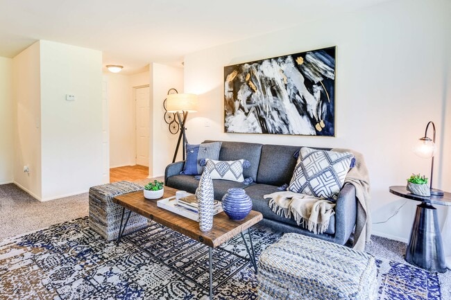 Westwinds Apartments