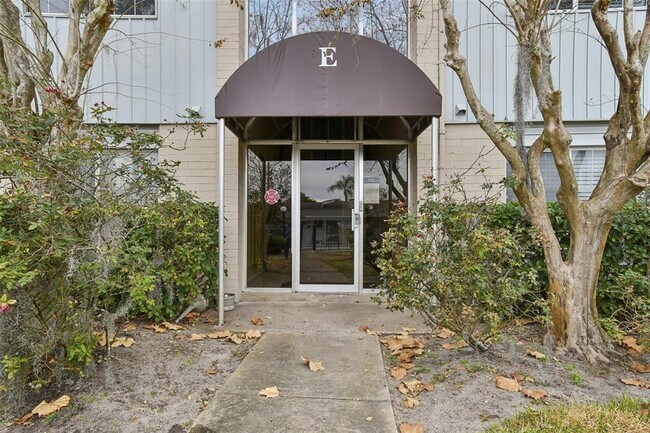 1695 Lee Rd Unit E215