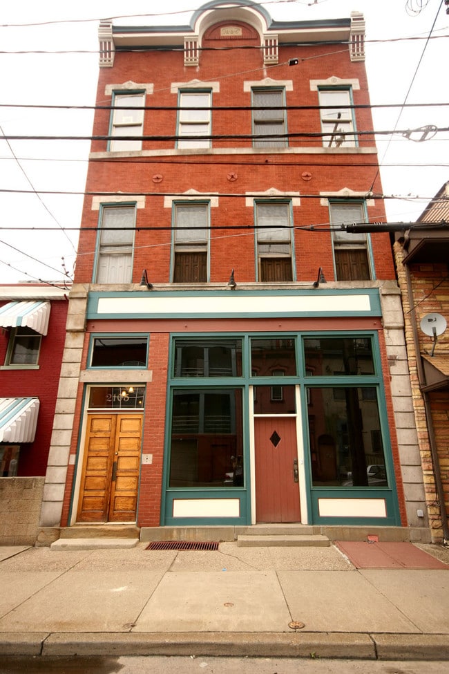 Photo - 2105 Sarah St Unit 3