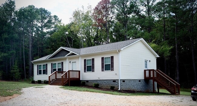 Photo - Charming Country Three-Bedroom Two-Bathroo...