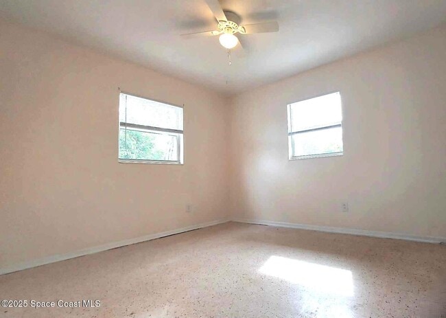 Photo - 1706 Pineda St