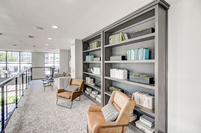 The Briscoe River Oaks apartments — community photo
