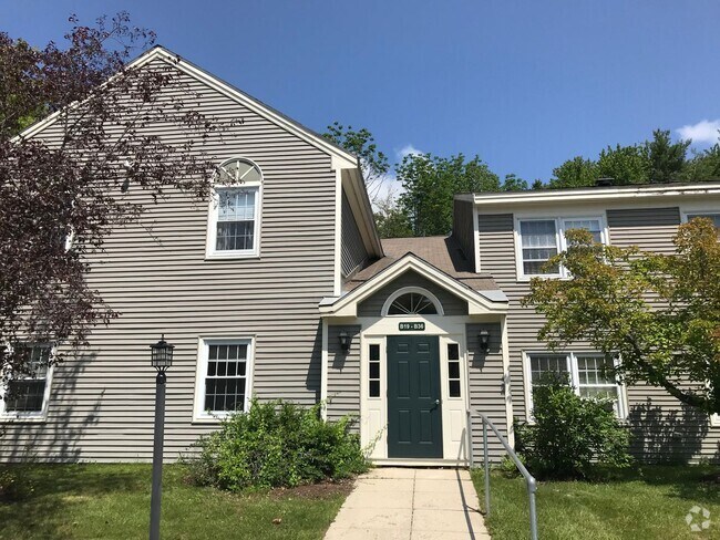 Building Photo - Somerset Condominiums, Freeport:2BR/1BA av... Unit 20