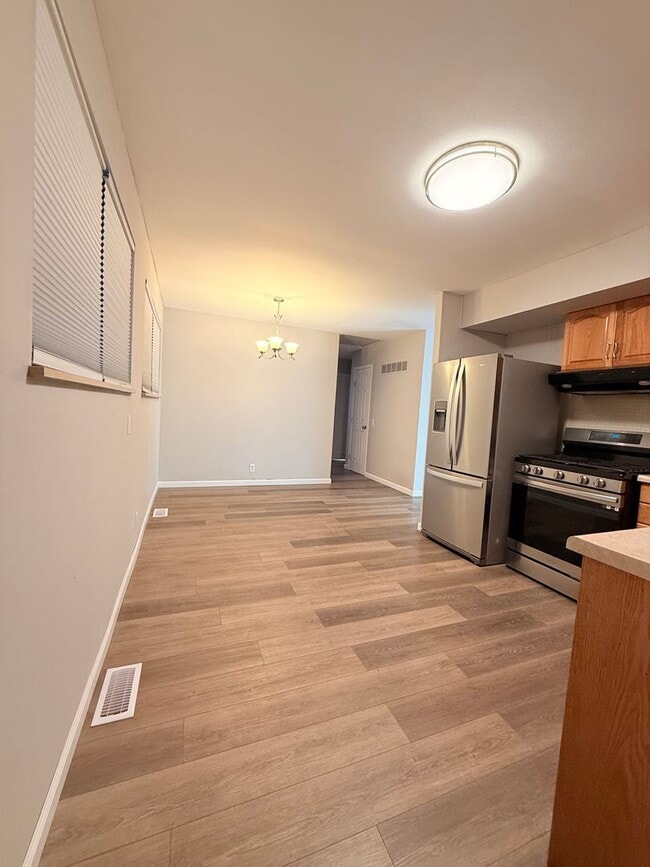 Photo - 3 Bedroom Home for rent in Florissant