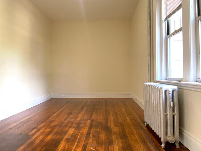 Photo - 27 Park Dr Unidad 02