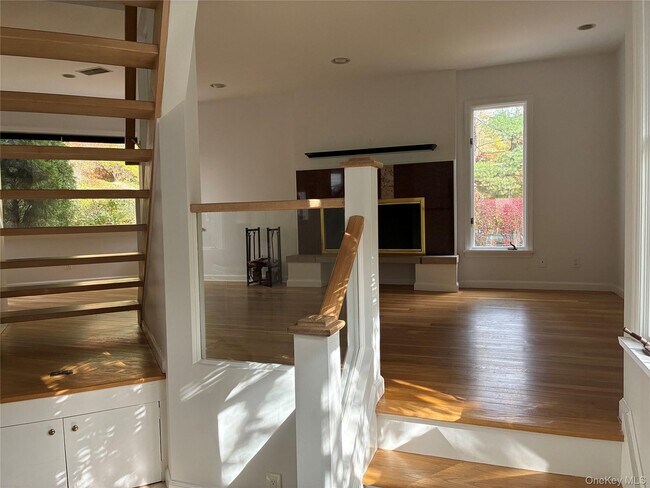 Photo - 7 Valley View Rd