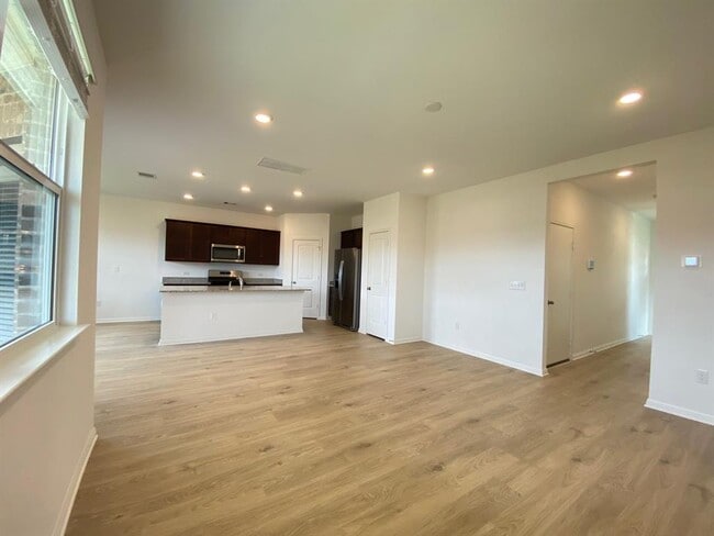 Photo - 232 Saide St