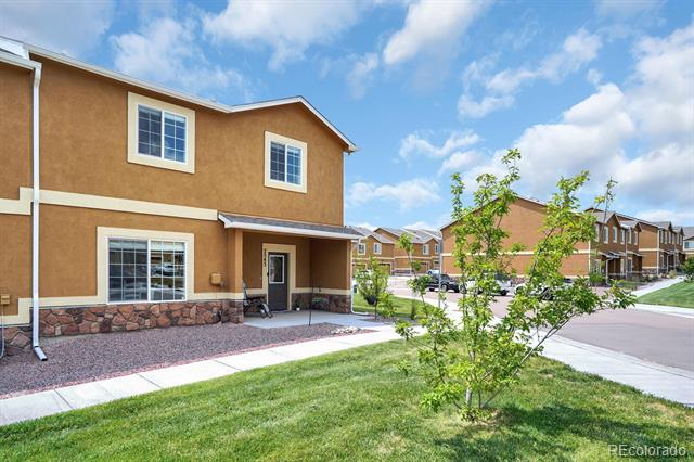 Photo - 7543 Red Fir Pt