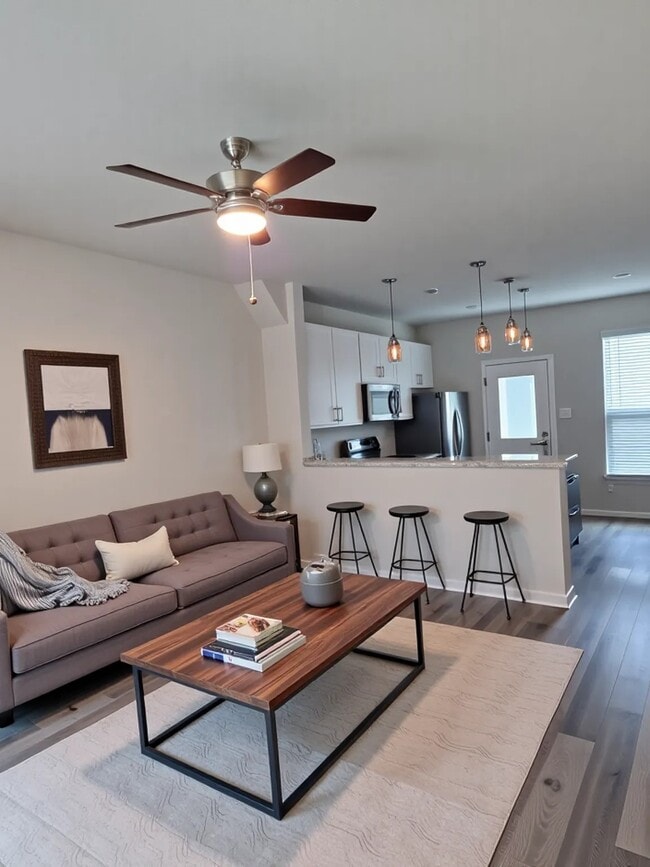 Building Photo - 22011 Grand Majestic Dr Rental